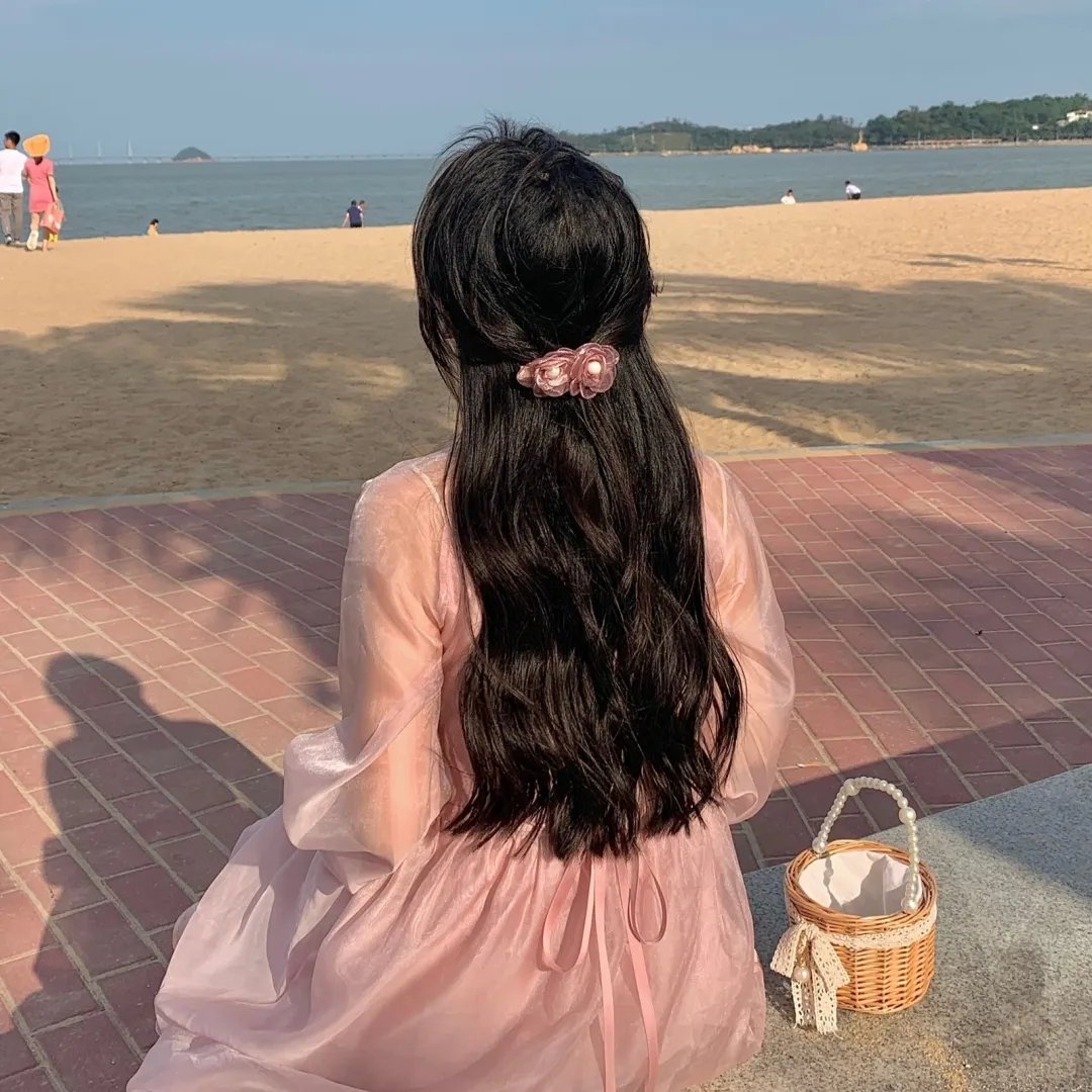 女人在家